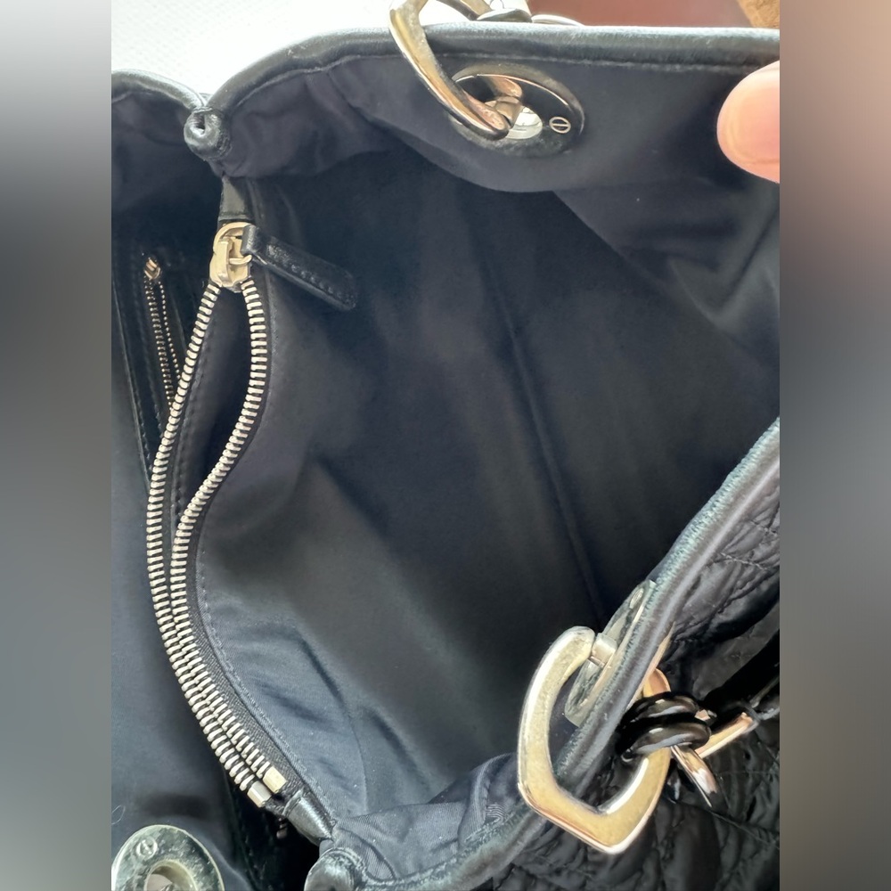 š„°Dior Womens Bag - Picture 8 of 17